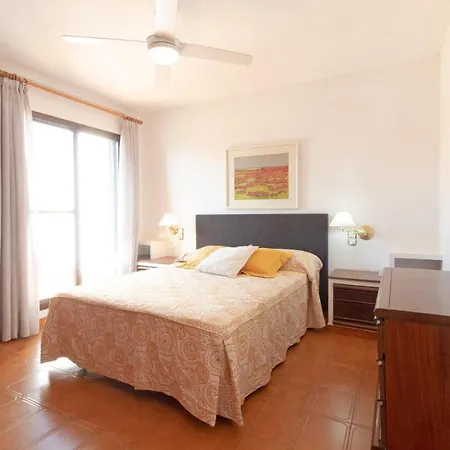 Holiday home Global Properties, Adosado Con Piscina En La Playa De Canet *