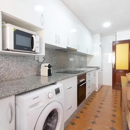 Global Properties, Adosado Con Piscina En La Playa De Canet *